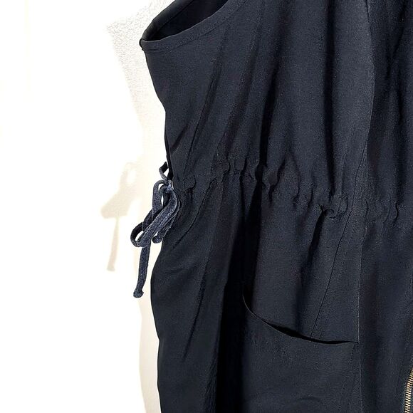 Lane Bryant Women's Zip Up Vest With Draw Strings Pockets Size 22/24 - Picture 4 of 6